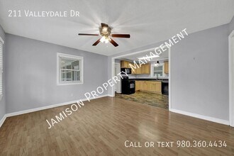 211 Valleydale Dr in Gastonia, NC - Building Photo - Building Photo