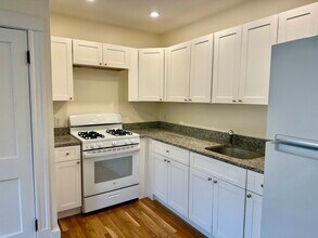 24 Brook Rd in Quincy, MA - Building Photo - Building Photo