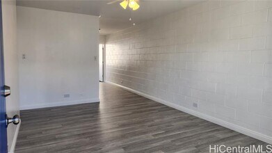 711 Makaleka Ave in Honolulu, HI - Building Photo - Building Photo