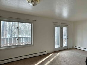 1580 Chattaroy Cir in Wasilla, AK - Building Photo - Building Photo