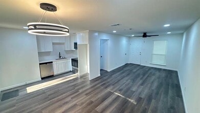 1426 Morrison Cir in Garland, TX - Building Photo - Building Photo