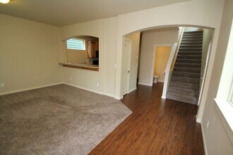 134 NW 76th St in Vancouver, WA - Foto de edificio - Building Photo