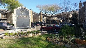 Glenwood Apartment Homes in Houston, TX - Building Photo