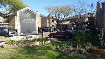 Glenwood Apartments