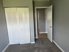 1230 Clear Ridge Ln in Radcliff, KY - Building Photo - Building Photo