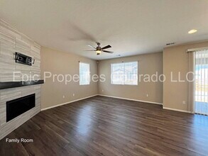 24231 E 40th Ave in Aurora, CO - Building Photo - Building Photo