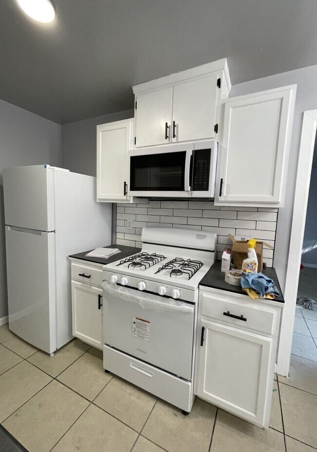 4348 E Fairfax Ave in Fresno, CA - Building Photo - Building Photo