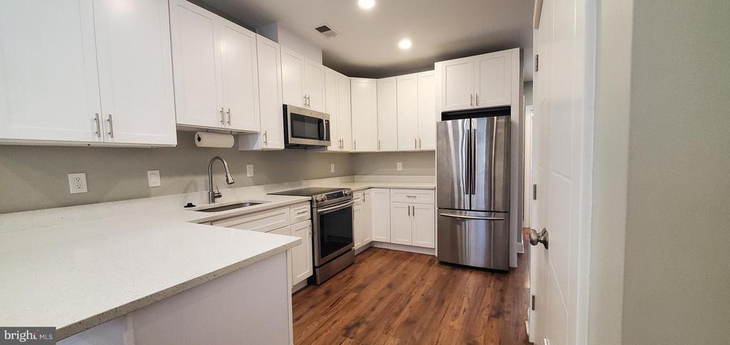 3110 Georgia Ave NW in Washington, DC - Building Photo