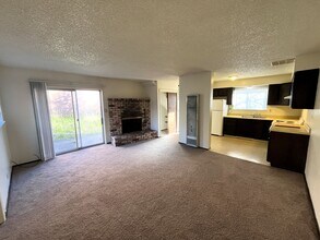 840 D St in Arcata, CA - Building Photo - Building Photo