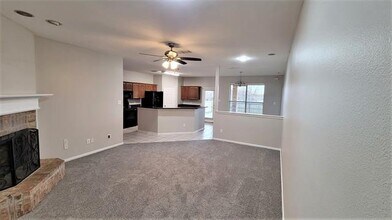 3408 Columbus St in Gainesville, TX - Building Photo - Building Photo
