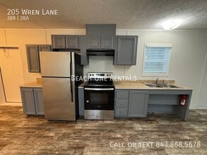 205 Wren Ln in Conway, SC - Building Photo - Building Photo