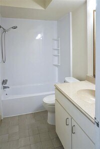 938 Greatwood Dr photo'