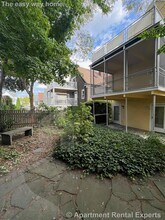 10 Packard Ave in Somerville, MA - Foto de edificio - Building Photo