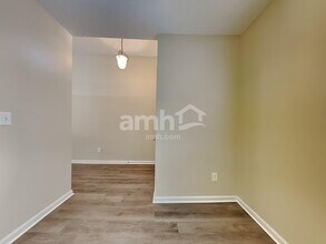 9565 Staples Mill Dr in Jacksonville, FL - Building Photo - Building Photo