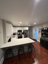 1702 W Girard Ave, Unit 1 in Philadelphia, PA - Building Photo - Building Photo