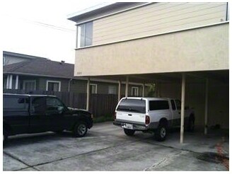 1255 Liberty St in El Cerrito, CA - Foto de edificio - Building Photo