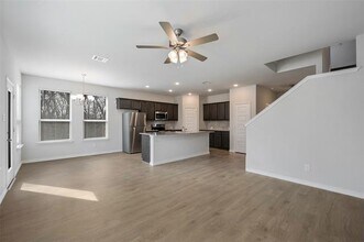 519 Mockingbird Ln in Denton, TX - Building Photo - Building Photo