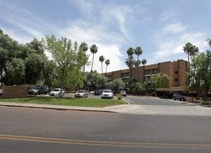 Bella Vista Senior Living in Mesa, AZ - Building Photo - Building Photo