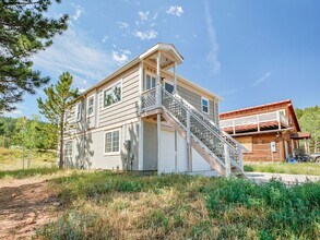 660 W Spruce St in Nederland, CO - Building Photo - Building Photo