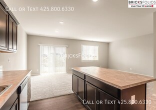 18729 107th Ave Ct E in Puyallup, WA - Building Photo - Building Photo