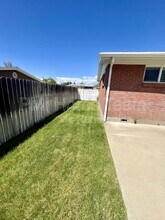 224 W 700 N in Clearfield, UT - Building Photo - Building Photo