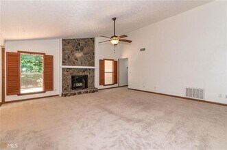 330 Broken Lance Pl in Alpharetta, GA - Building Photo - Building Photo