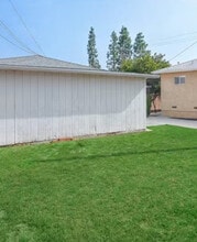 4703 Gundry Ave, Unit RearUnit in Long Beach, CA - Building Photo - Building Photo