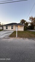 801 E 12th St in Panama City, FL - Building Photo