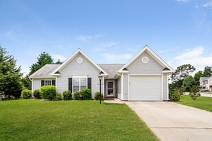 3300 Trenchard Ln in Winston-Salem, NC - Building Photo