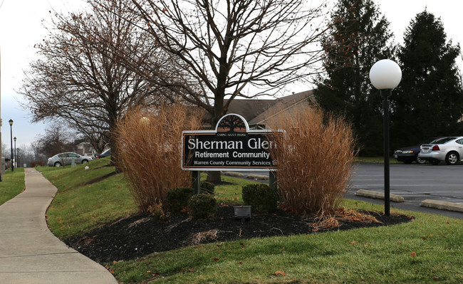 Sherman Glen in Franklin, OH - Building Photo - Building Photo