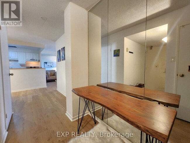 1380 Prince of Wales Dr in Ottawa, ON - Building Photo - Building Photo