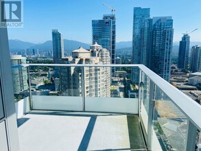 6333-6333 Silver Ave in Burnaby, BC - Building Photo - Building Photo