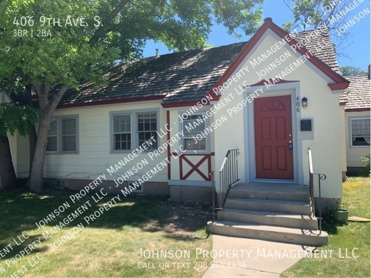406 9th Ave S in Nampa, ID - Building Photo
