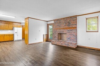 804 Chilhowee View Rd in Maryville, TN - Building Photo - Building Photo