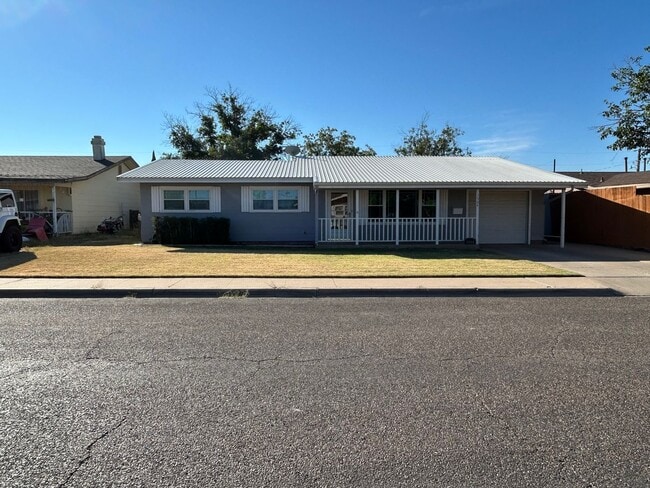1504 Douglas Dr in Odessa, TX - Building Photo - Building Photo