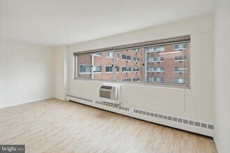 2101-17 Chestnut St in Philadelphia, PA - Building Photo - Building Photo