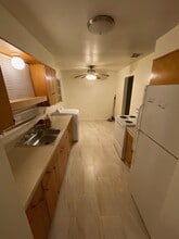 1037 Palomas Dr SE in Albuquerque, NM - Building Photo - Building Photo