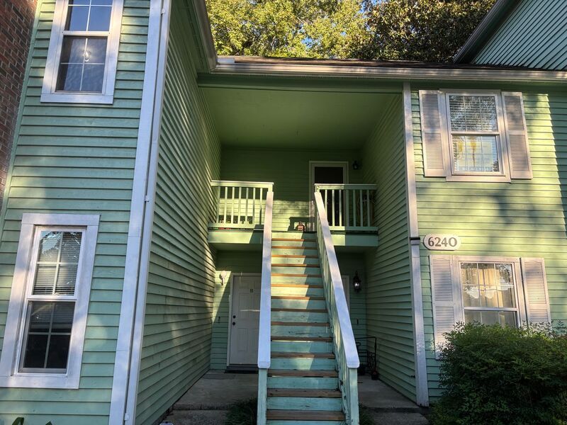 6241 Rolling Fork Rd in North Charleston, SC - Building Photo