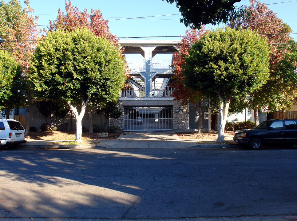 219 W Lime St in Inglewood, CA - Foto de edificio