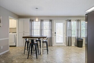 23 Magnolia Ct in Rydal, GA - Building Photo - Building Photo