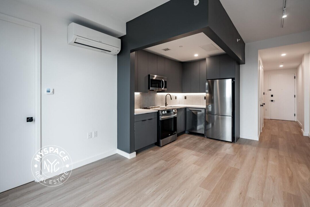 931 Carroll St-Unit -1604 in Brooklyn, NY - Building Photo