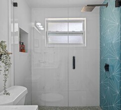 3107 Wallace Branch Rd in Plant City, FL - Building Photo - Building Photo