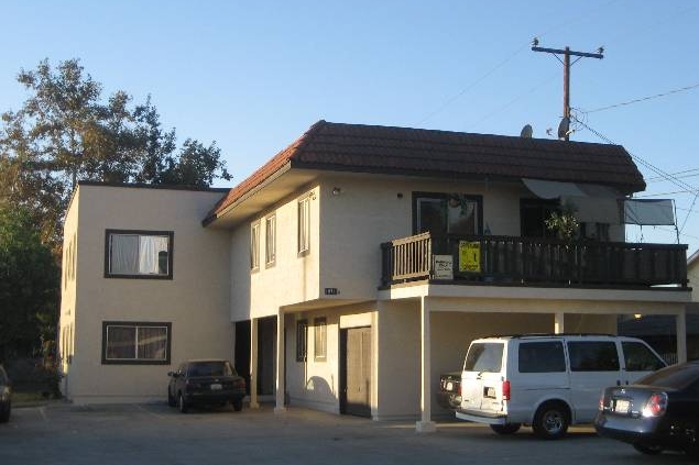 10716 Klingerman St in South El Monte, CA - Foto de edificio - Building Photo