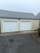 29133 Milliron Rd in Junction City, OR - Building Photo - Building Photo