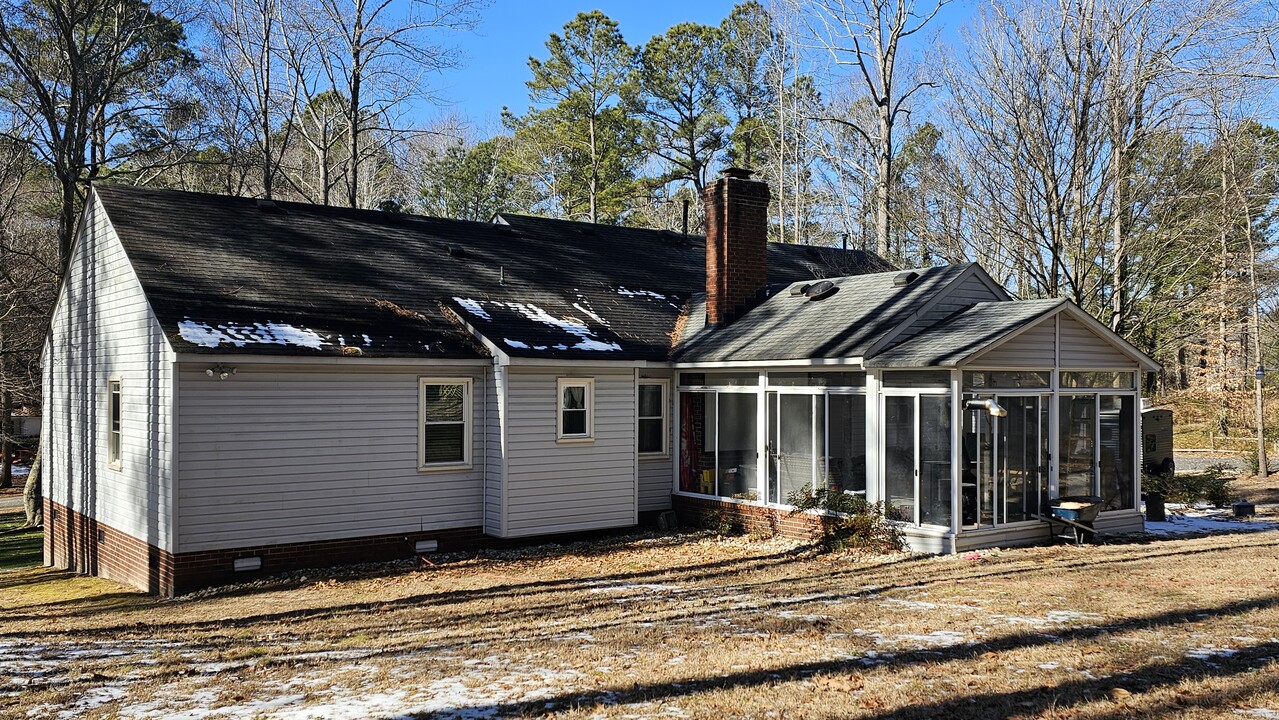 133 Holloway Dr in Smithfield, VA - Building Photo