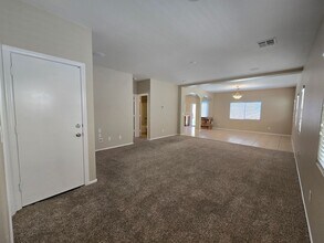 9591 Bouncing Ball St in Las Vegas, NV - Building Photo - Building Photo