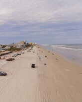 799 E 10th Ave in New Smyrna Beach, FL - Building Photo