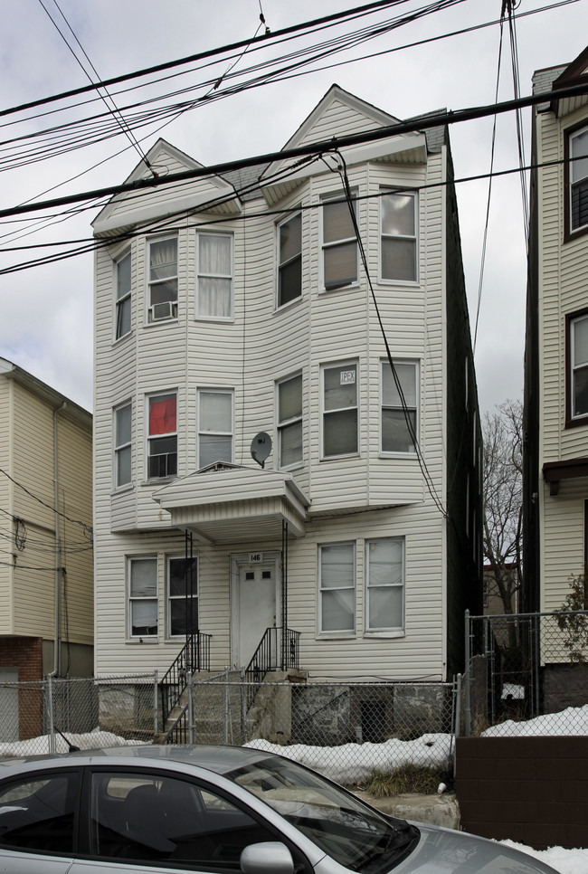 146 Clendenny Ave in Jersey City, NJ - Building Photo - Building Photo