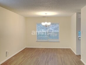 2407 Canyon Rim in San Antonio, TX - Building Photo - Building Photo