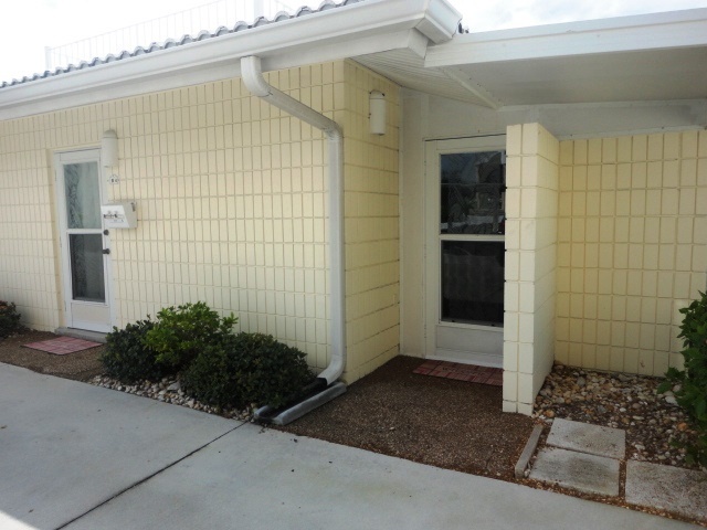 1205 Tarpon Center Dr in Venice, FL - Building Photo - Building Photo